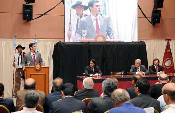 El Gobierno de Salta iniciará mañana la construcción de 1.450 viviendas