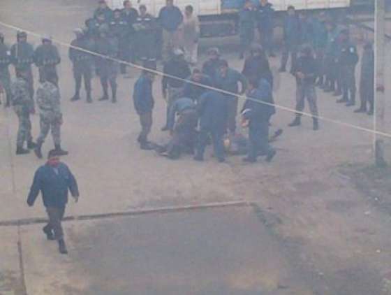 Simulacro de sismo y evacuación en la Unidad Carcelaria de Orán