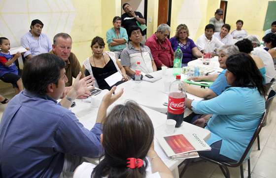 Sylvester se reunió con vecinos de doce barrios de la zona sudeste y de Cerrillos