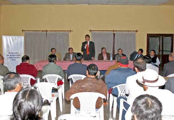 Tabacaleros se capacitan en seguridad vial  