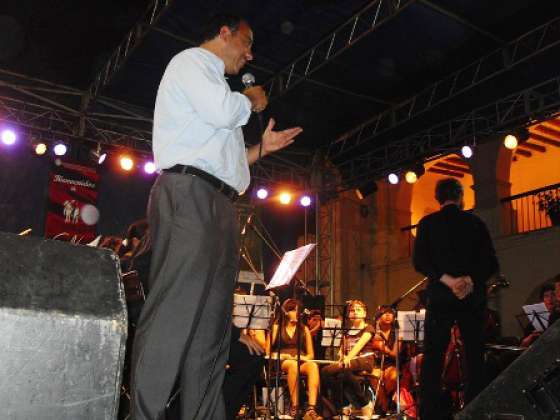 Educación lanzó el proyecto “La Escuela Salta a Escena”