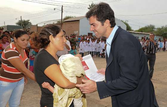 El Gobierno mejoró la situación habitacional a familias de Rivadavia