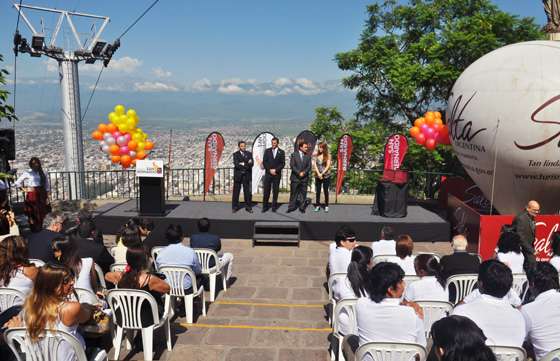 El Teleférico festejó sus Bodas de Plata con imagen nueva
