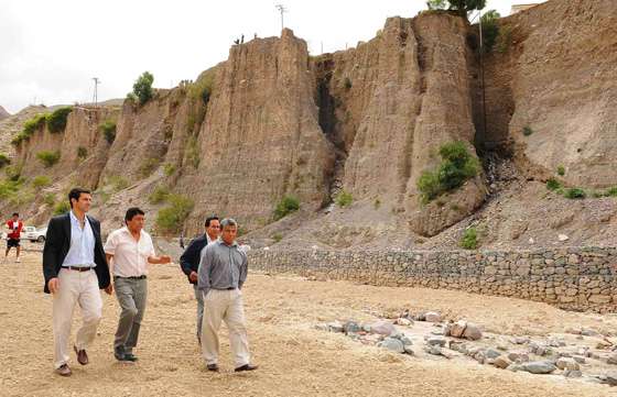 Urtubey inauguró en Iruya las defensas en los ríos Colanzulí y Milmahuasi