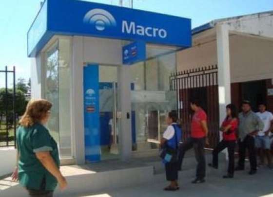 Comenzó el pago de aguinaldo a empleados públicos