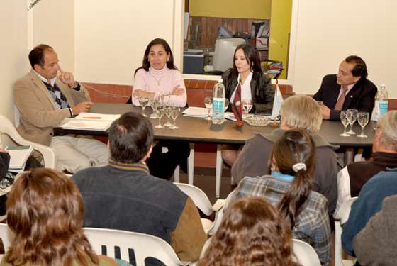 Industriales y mineros recibieron información sobre seguros ambientales  