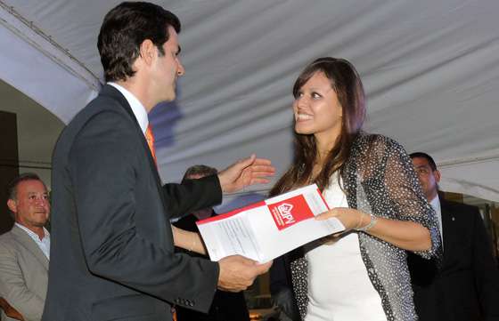 El gobernador Urtubey hizo entrega de los últimos 88 monoambientes