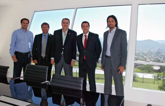 Cable Express inauguró nuevas instalaciones