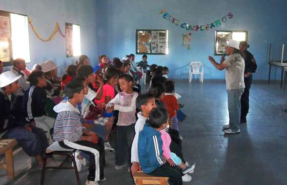 El Consejo Barrial Seguridad de San Benito festeja los cumpleaños de los niños del barrio