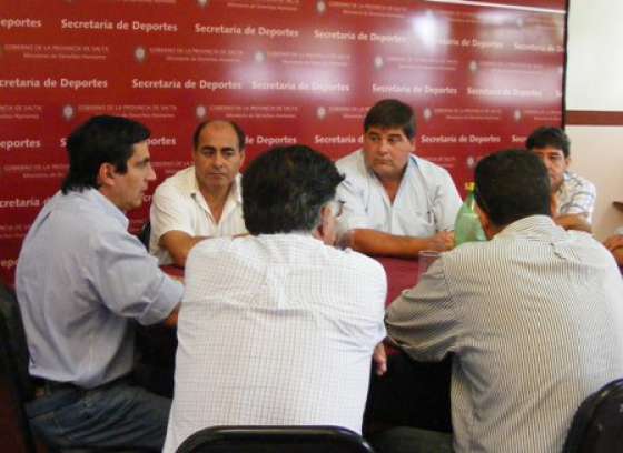 El secretario de Deportes recibió a clubes del interior