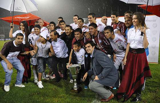 El combinado salteño de fútbol ganó la Copa Bicentenario de la Batalla de Salta