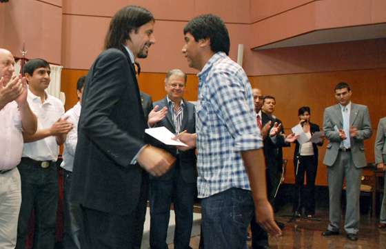 El Gobierno entregó subsidios a 33 equipos de fútbol