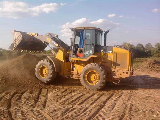 Intenso trabajo de Vialidad Provincial en Santa Victoria Este