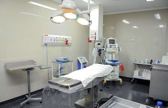 Están en funcionamiento dos nuevos quirófanos del Materno Infantil