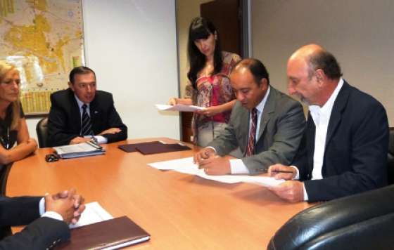 La Provincia invertirá 1.200.000 pesos en la refacción de escuelas de capital