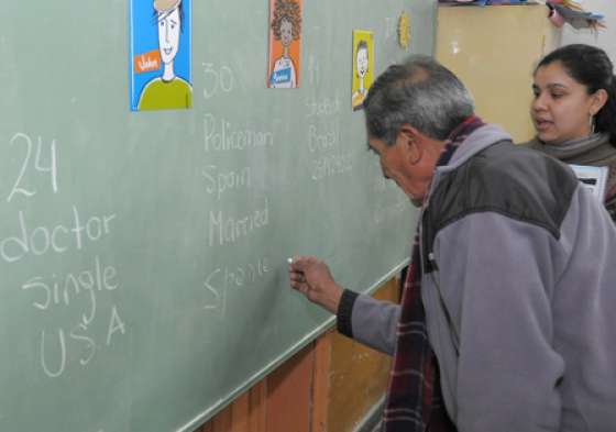 Institutos de Idiomas inscriben a vecinos de las zonas sur y sudeste