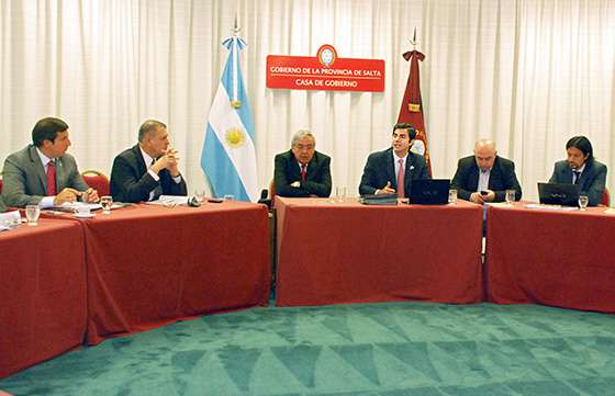 El lunes comienzan las clases en Salta y la educación superior se amplía a toda la provincia