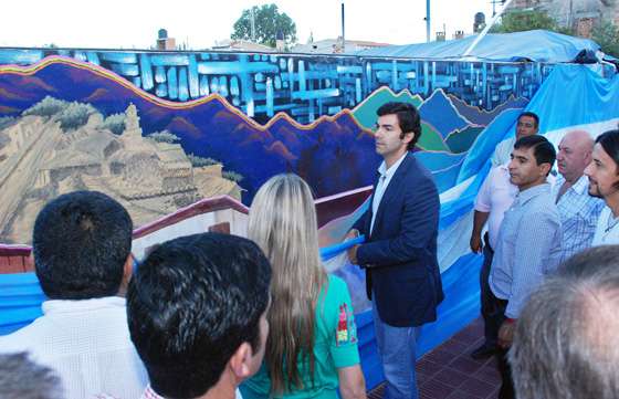 En Cafayate el Gobernador Urtubey inauguró el mural que conmemora la Batalla de Salta
