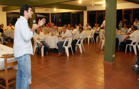 Urtubey se reunió con 42 intendentes salteños en Cafayate