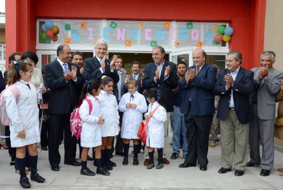 El Vicegobernador habilitó la nueva escuela de Barrio Los Pinares