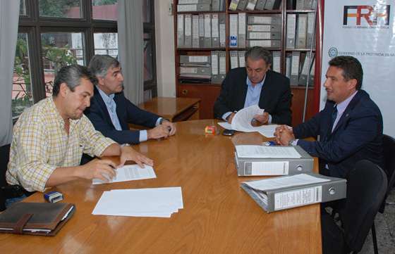 Por medio del FRH se construirá una escuela y un puesto de control en el norte provincial