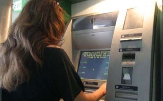 El Gobierno provincial paga el sueldo con el primer tramo del incremento salarial