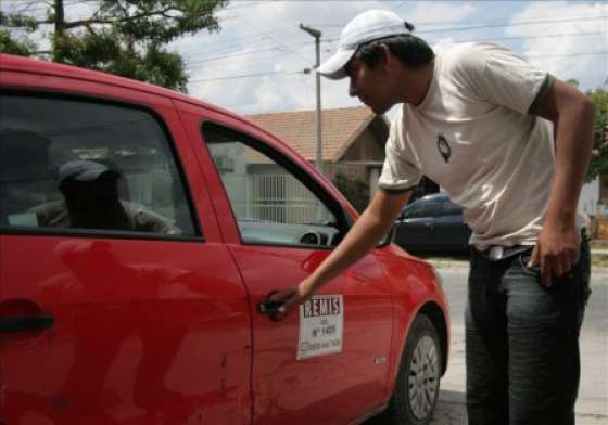 Readecuación en la tarifa de taxis y remis