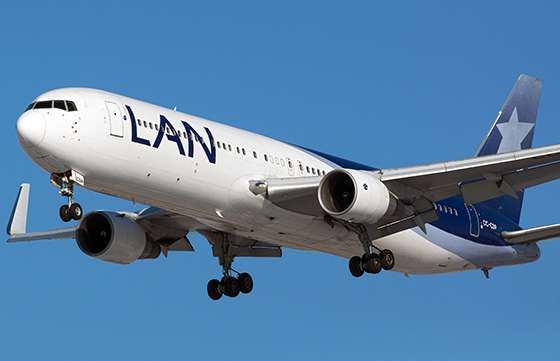 Línea aérea multada por la Secretaría de Defensa del Consumidor