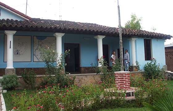 Funcionarios de Seguridad recorren dependencias policiales del interior