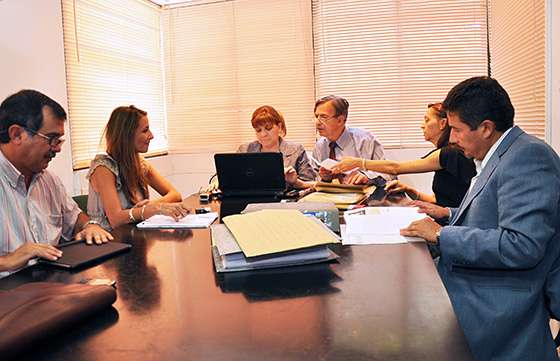 La Provincia ejecutará obras educativas en La Viña y Tartagal