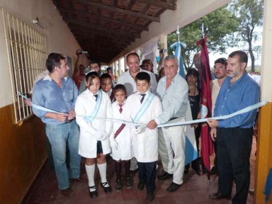 La comunidad de Los Rosales cuenta por primera vez con oferta educativa de nivel secundario