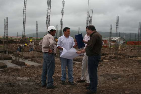 Se verificó la ejecución de viviendas en barrio El Huaico