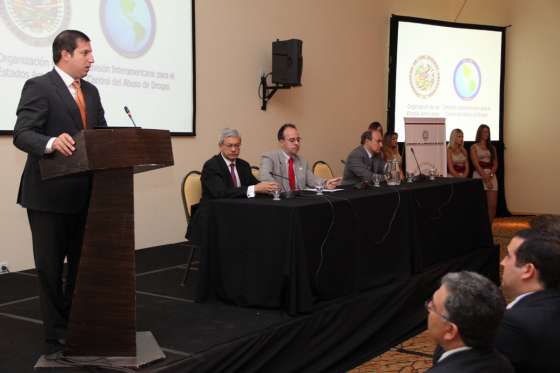 Se debate en Salta sobre la viabilidad del modelo de Tribunales de Tratamiento de Drogas