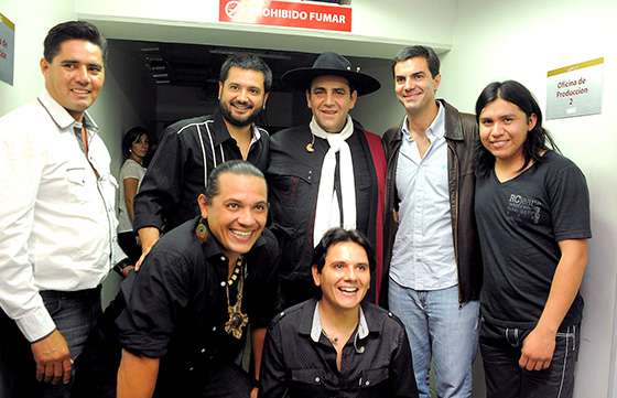 La solidaridad con el Chaco salteño reunió a Jorge Rojas y al Chaqueño Palavecino en el Orfeo de Córdoba