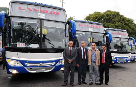 Se suman colectivos nuevos para el transporte público del interior