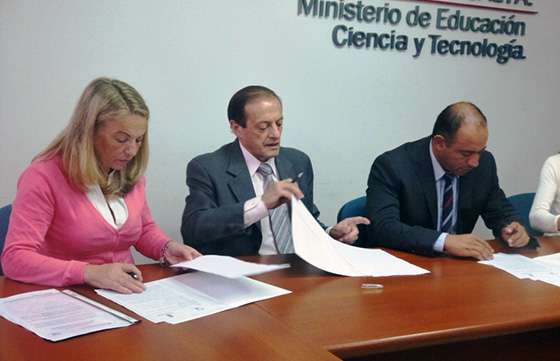 Se puso en marcha el curso “Física al alcance de todos”