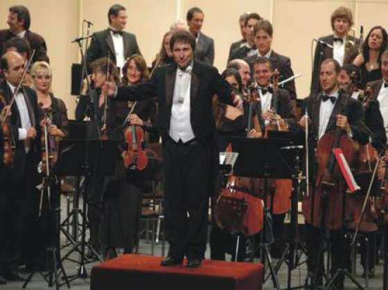 La Sinfónica ofrecerá esta noche un concierto gratuito en barrio Castañares