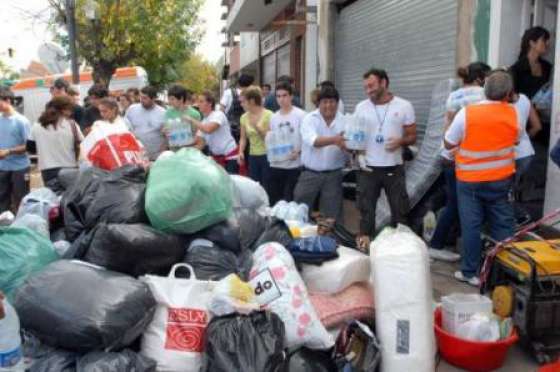 Gobierno coordina acciones para el envío de donaciones a damnificados de Buenos Aires