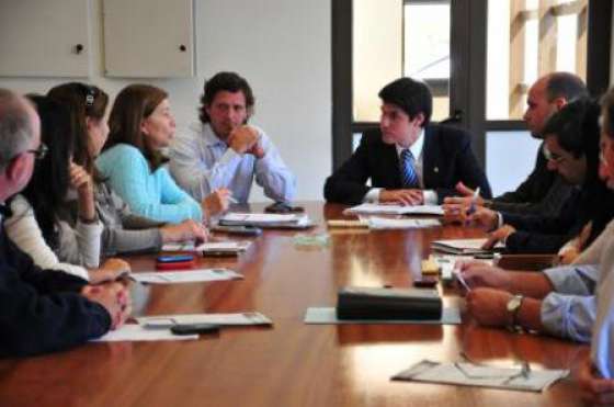 Provincia y Municipio trabajarán en la agilización de trámites del programa PROCREAR