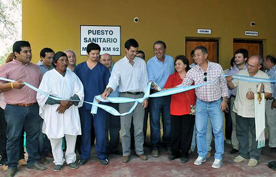 “Hace más de 5 años venimos trabajando  por un chaco salteño más justo”, dijo Urtubey al inaugurar un puesto sanitario en Misión KM 92