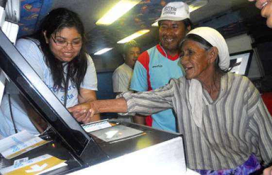 Más de 1800 personas de Rivadavia Banda Norte se capacitaron en uso del voto electrónico