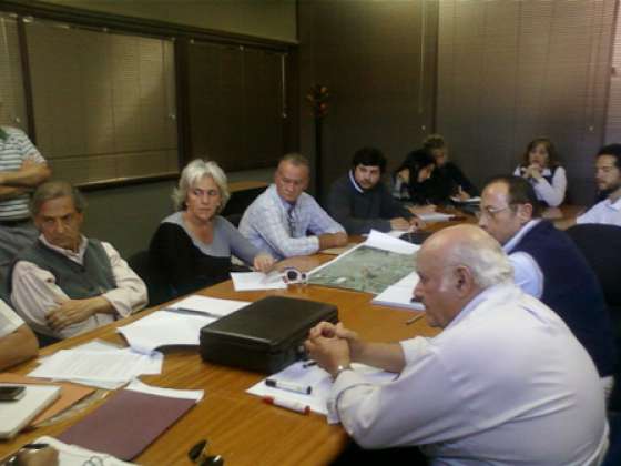 Avanzan las obras que se ejecutan en el río Arenales