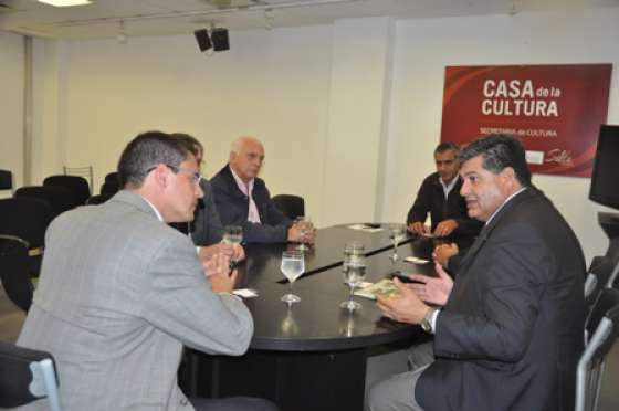 Salta y la Región chilena de Tarapacá coordinan acciones de promoción turística