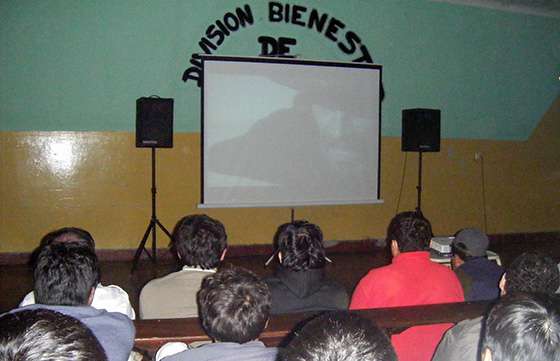 Ciclo de cine en la cárcel de Villa Las Rosas
