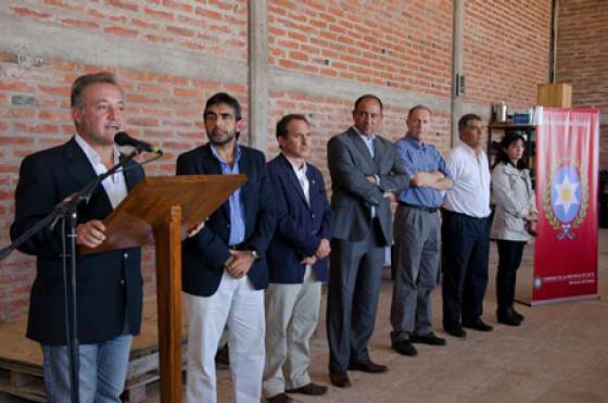 Gobierno y empresas privadas articulan acciones de formación para el trabajo