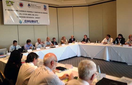 Salta expuso en un congreso la incorporación de tecnología a la tarea preventiva