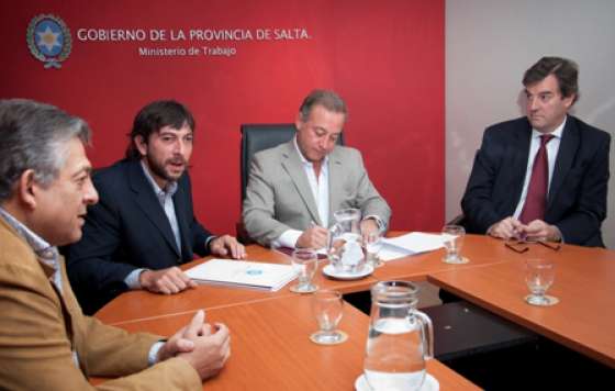 Trabajo homologó el acuerdo entre Enjasa y Asociación Bancaria