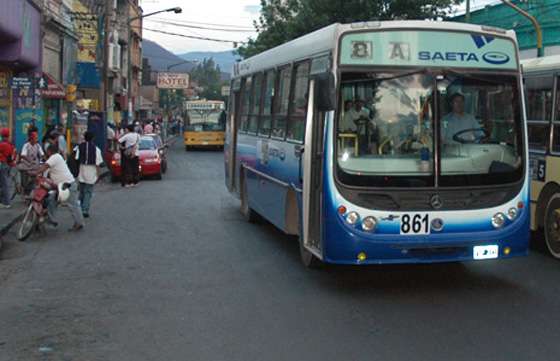 Servicio de transporte durante FERINOA