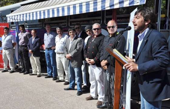 Entregaron certificados de formación gastronómica a 30 alumnos de Las Lajitas