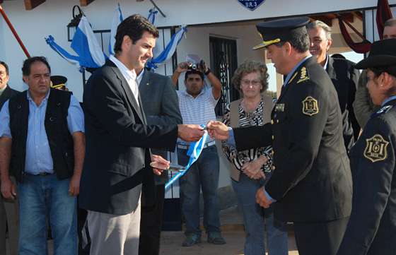 Urtubey inauguró un  destacamento policial en paraje San Felipe de Horcones